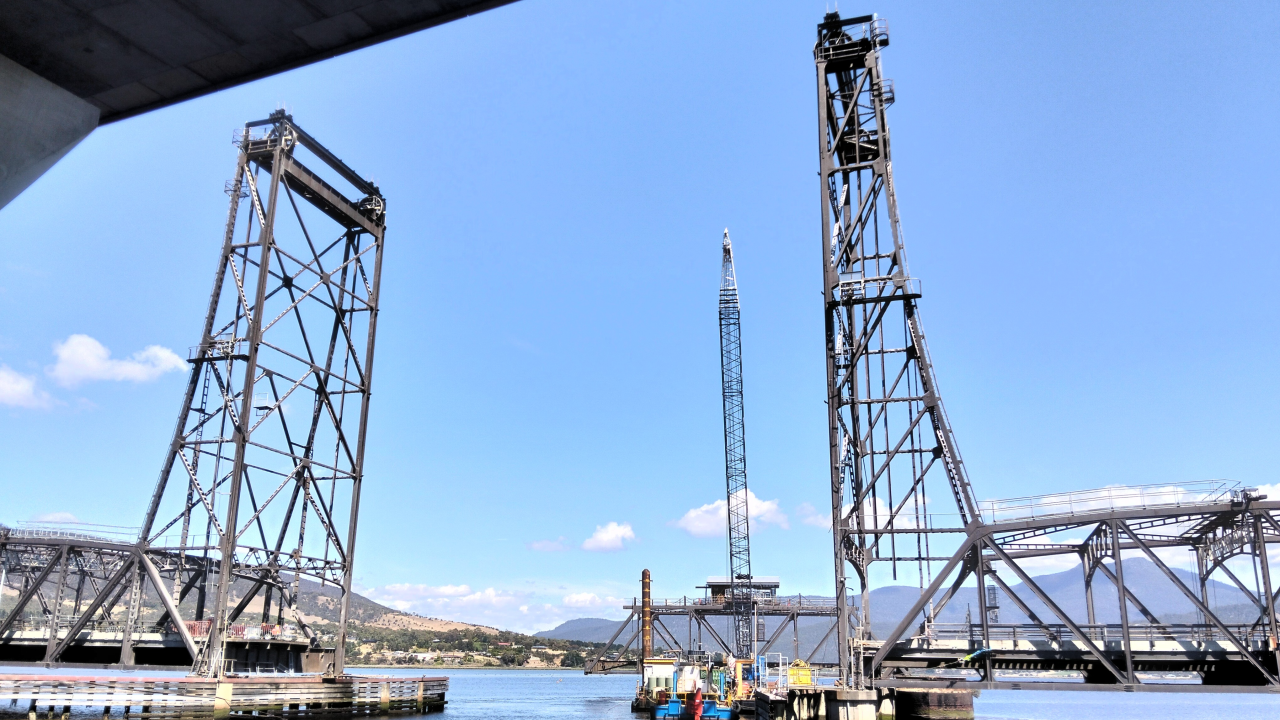 Old Bridgewater Bridge no span