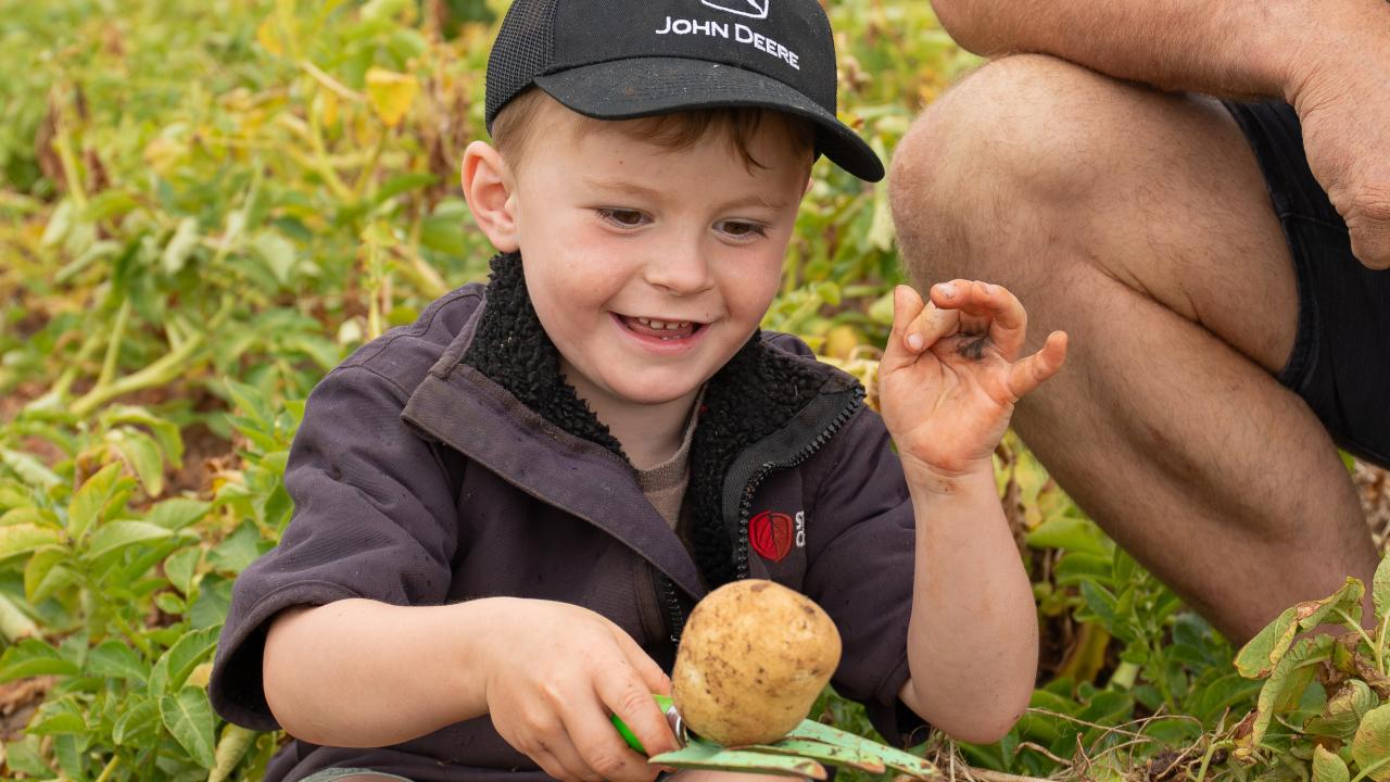 Henry Battler, 4. Photo by Bronte Hall.