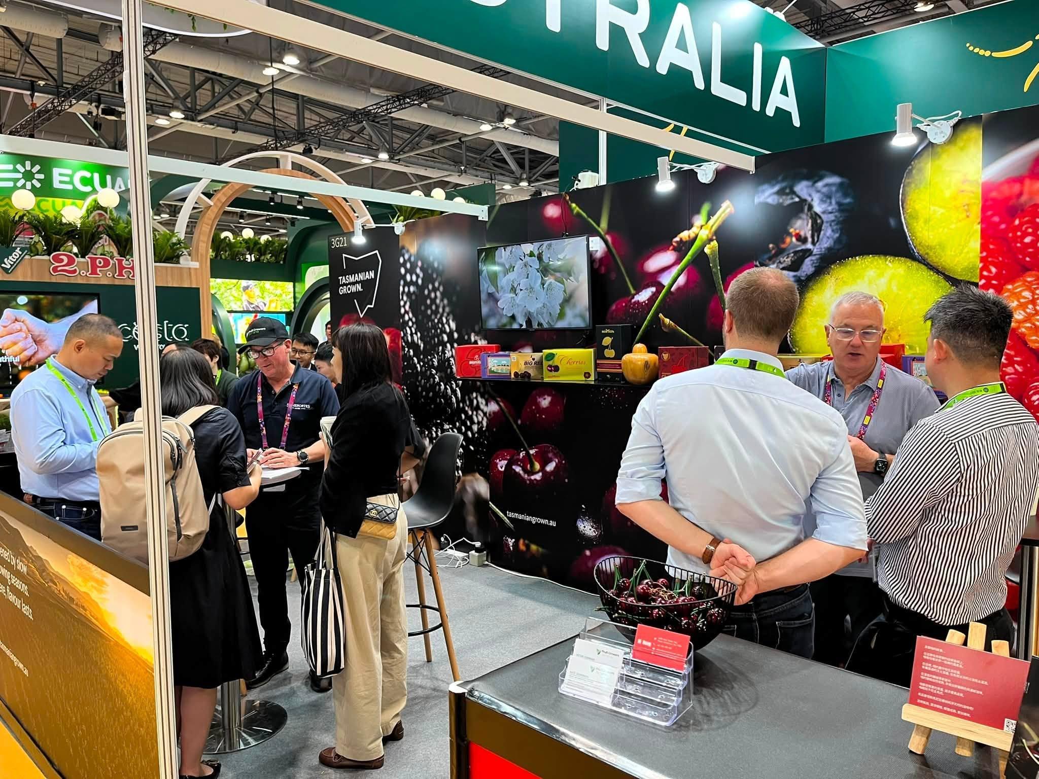Tasmanian delagates at the Asia Fruit Logistica