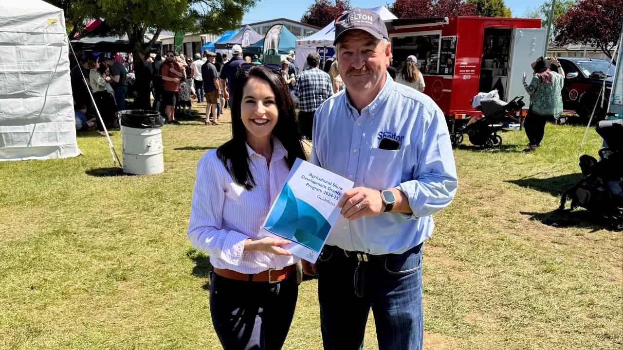 Primary Industries Minister Jane Howlett with Liberal member for Lyons Mark Shelton at the Longford show.