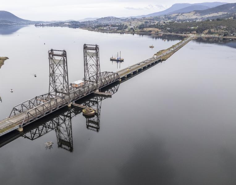 The old Bridgewater Bridge