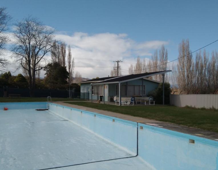 Bushy Park Pool