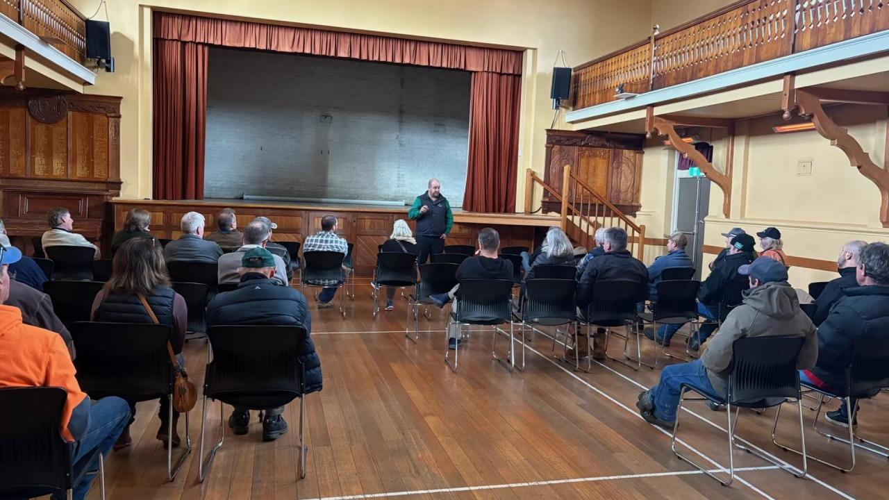Powerline meeting