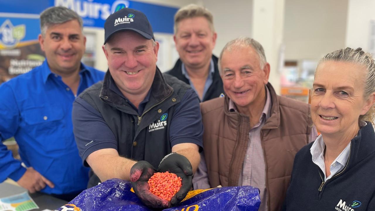 SR Seeds sales rep Marcel Labandera, SLTEC fertiliser agronomist Lawrence Cowley, Muirs Scottsdale branch manager Shaun Krushka, nutrition consultant Darby Norris and Muirs senior agronomist Peta Davies.