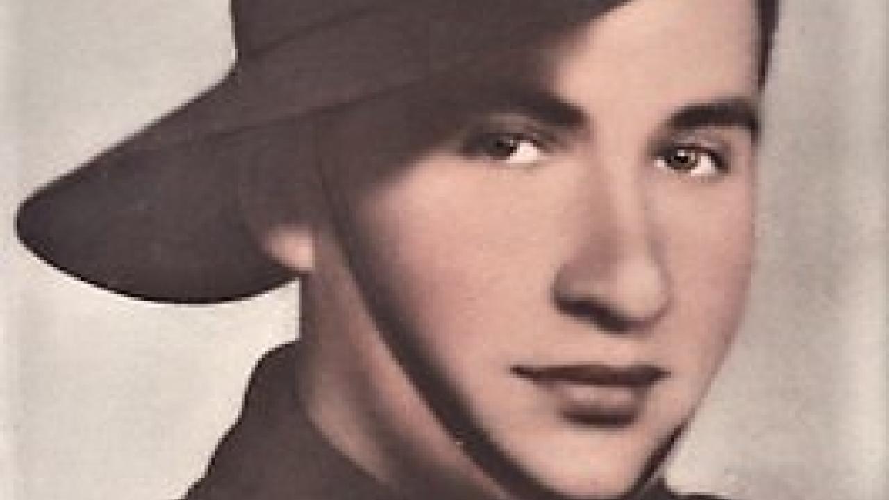 Corporal Ray Summers. Photo courtesy Virtual War Memorial Australia