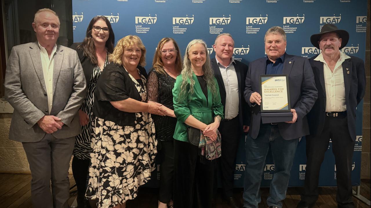 Councillor Steve McQueeney, Kirsty Grice, Sandra Woods, Tanya Dalton, Councillor Angela Knott, General Manager Blake Repine, Mayor Rod Macdonald, LGAT President Mayor Mick Tucker