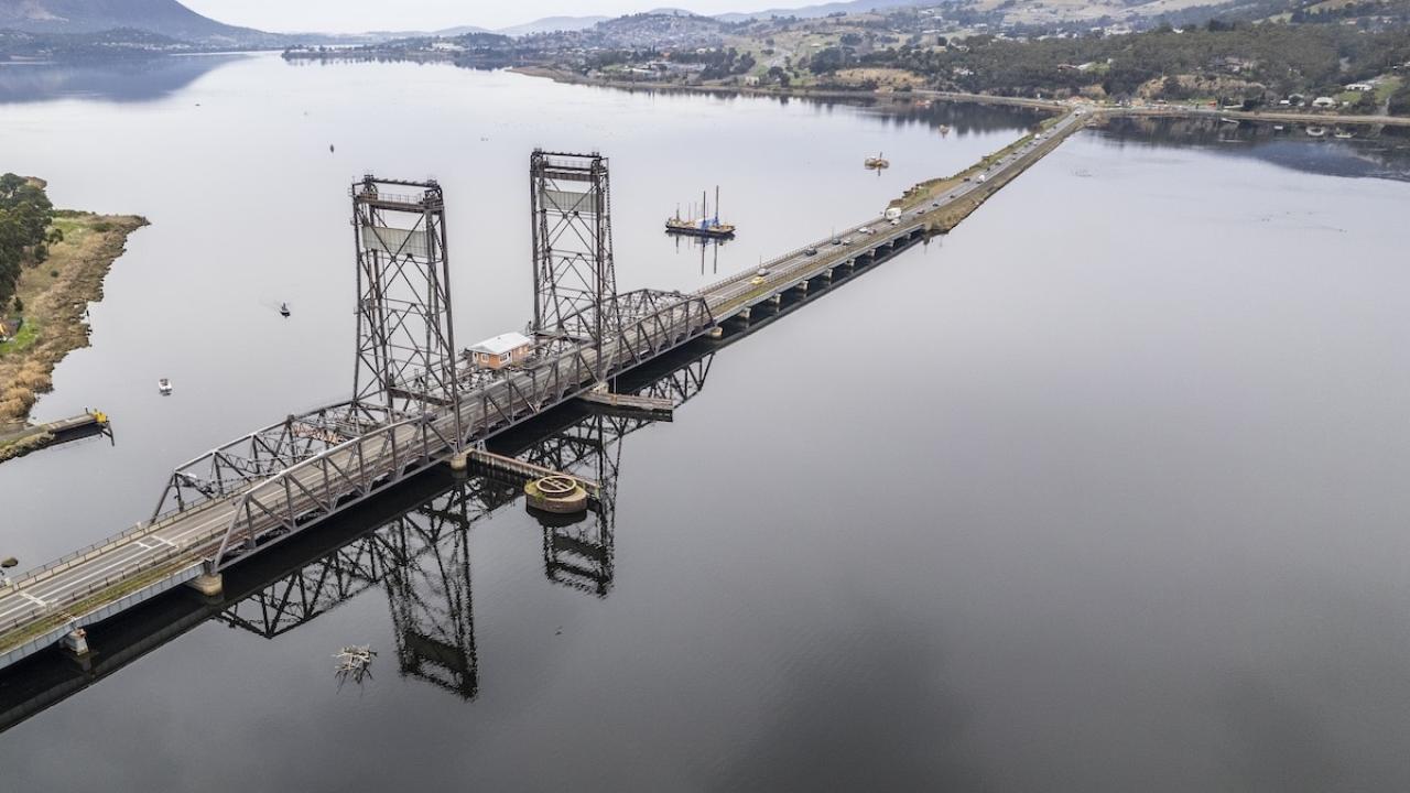The old Bridgewater Bridge