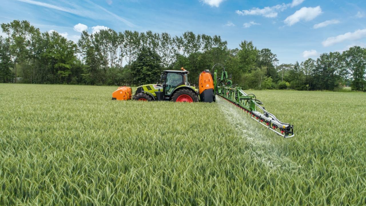 The UF2002 FT1502 at work