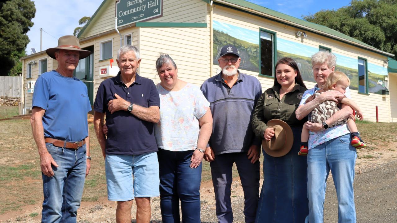 Lower Barrington Hall