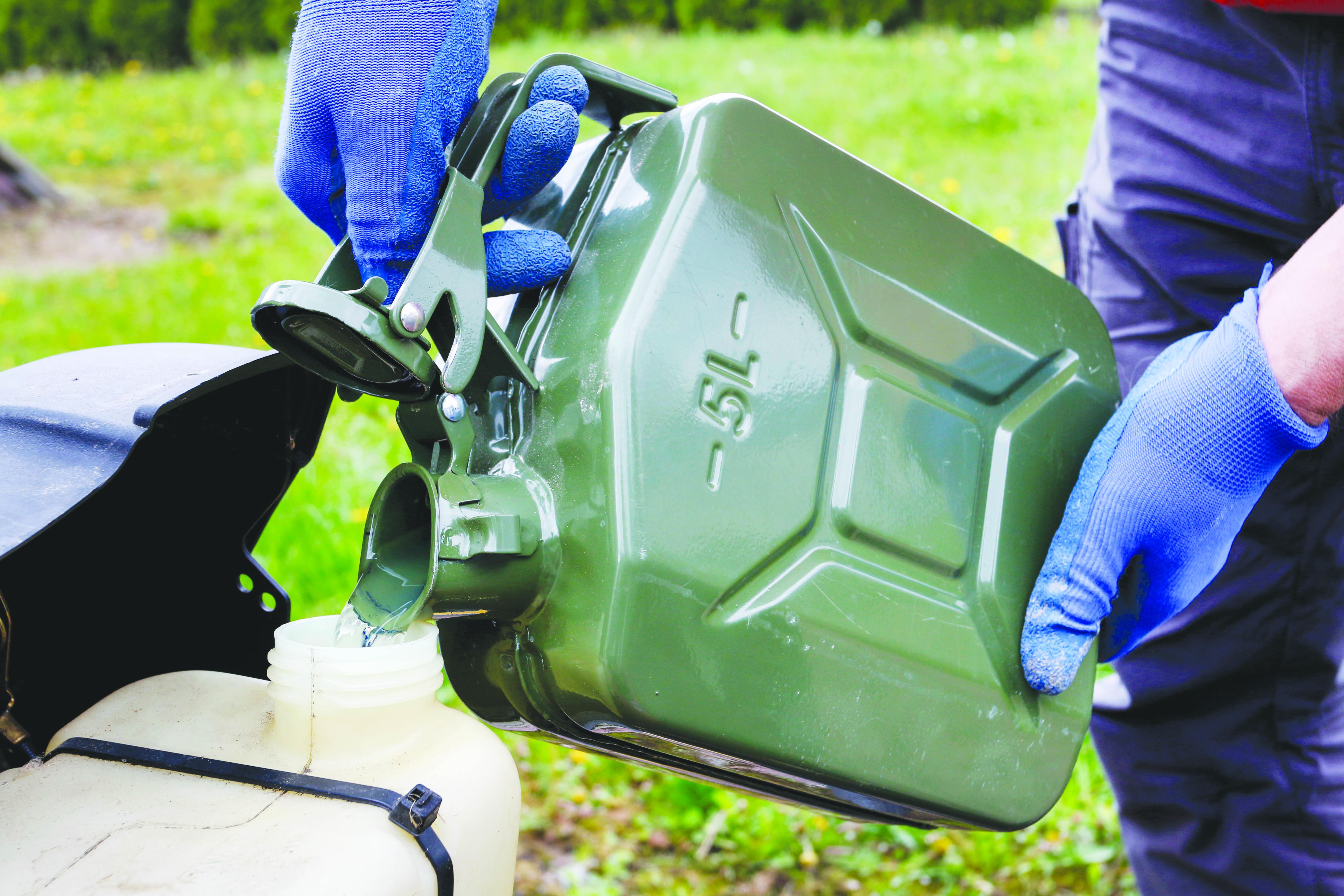 Fuel jerry can