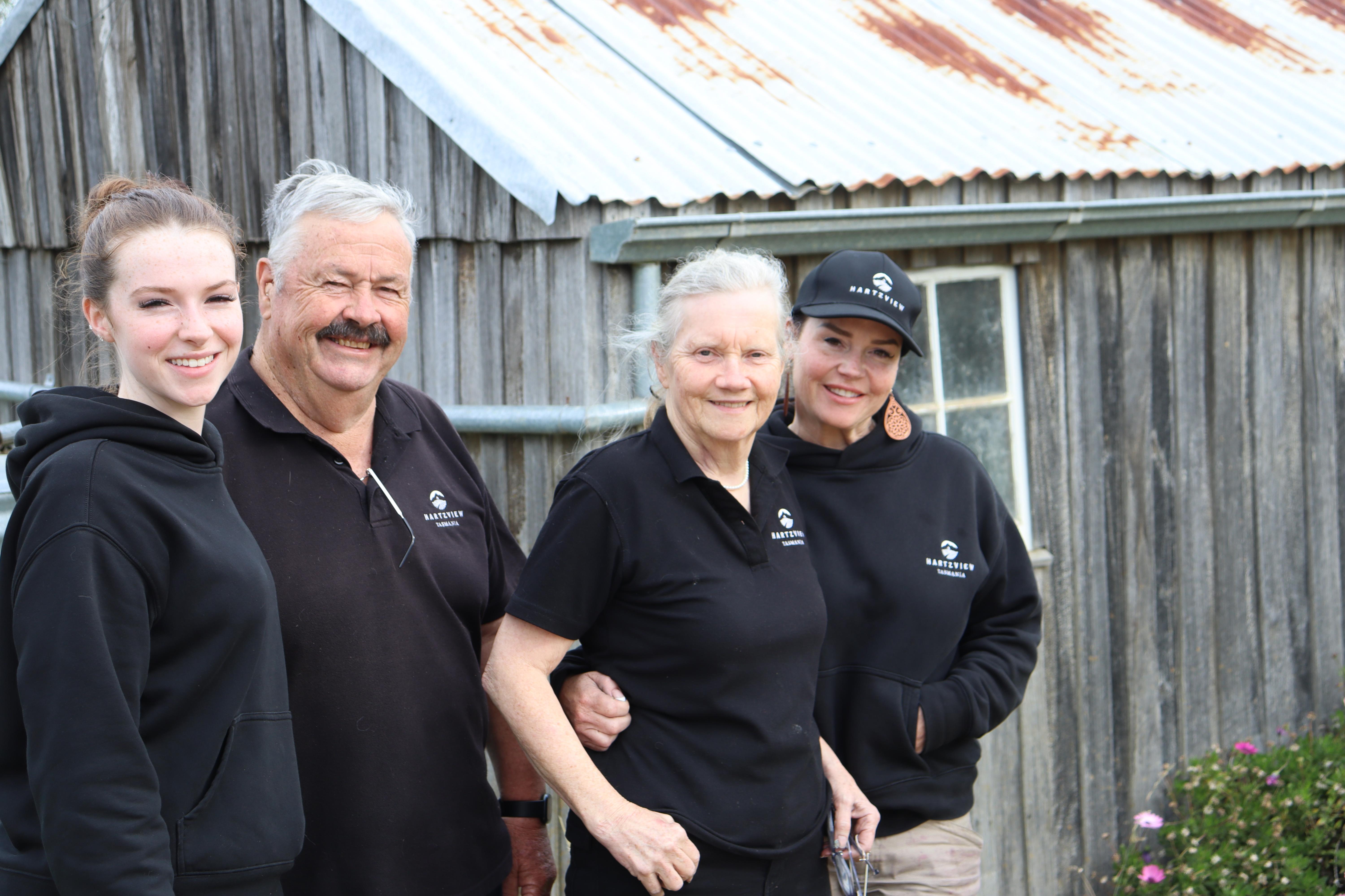 Elizabeth Paul with Rob, Anthea and Sandra Patterson