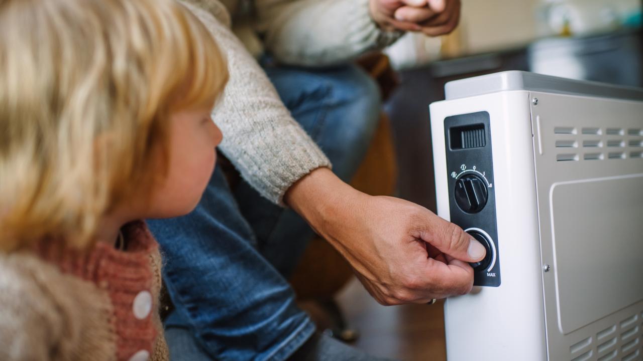 NILS provides safe, fair and affordable loans to low-income Tasmanians, helping them to access essential items and improve their quality of life. NILS provides safe, fair and affordable loans to low-income Tasmanians, helping them to access essential items and improve their quality of life.