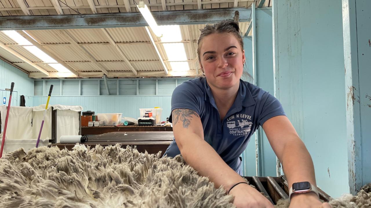 Gemma McGuinness of Colebrook is following in her sister Hayley and brother Brodie’s footsteps in the wool handling and shearing industry. Gemma McGuinness of Colebrook is following in her sister Hayley and brother Brodie’s footsteps in the wool handling and shearing industry.