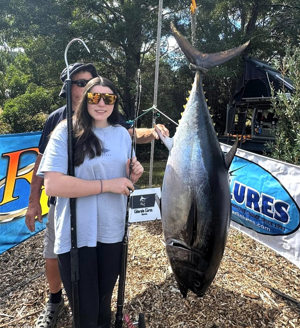 Shanae Dance with the 55.3 kg Southern Bluefin Tuna and pending 37 kg tackle GFAA State & Australian record in the Junior Female category. 
