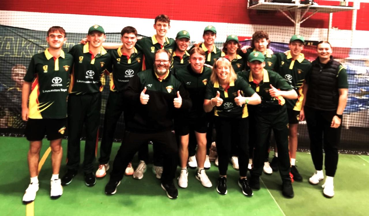 indoor cricket