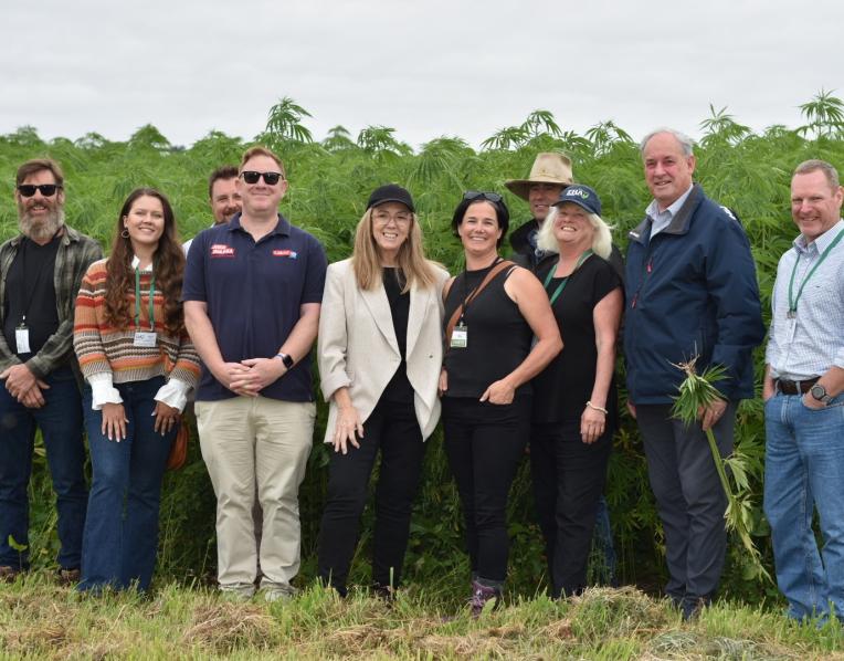 Senators and supporters of the Tasmanian Hemp Association