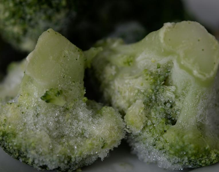 Frozen broccoli 