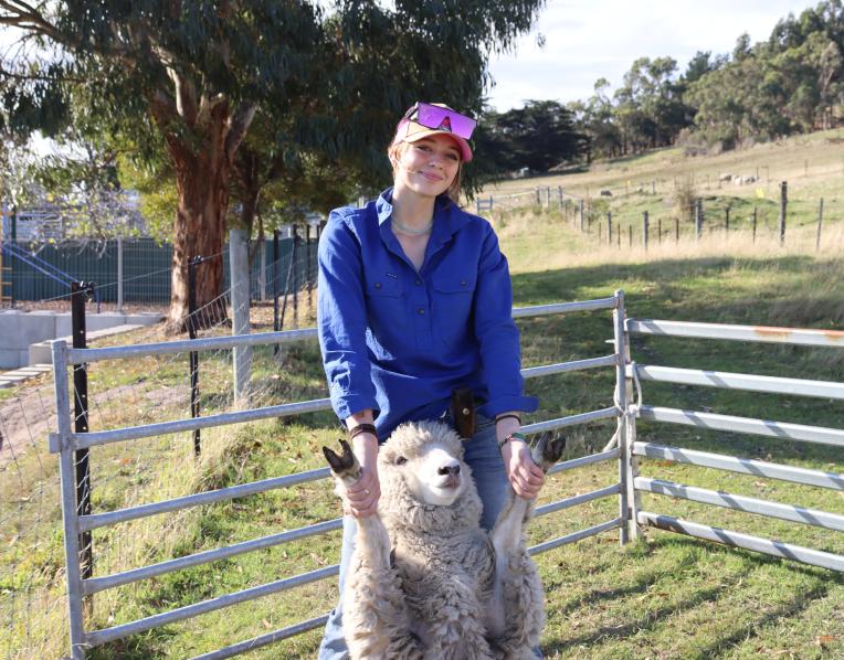 Tasman District School student Jameika Thomason with a sheep.