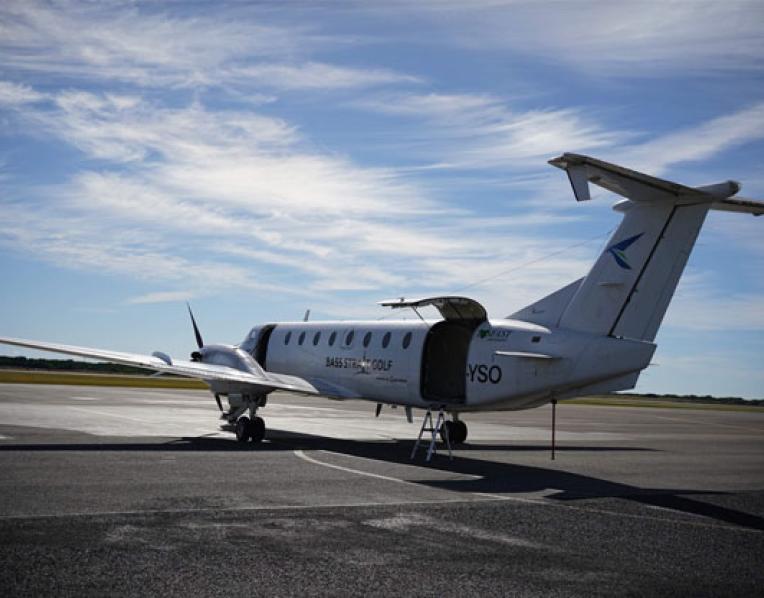 A Southern Airlines plane