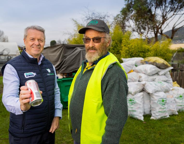 TasRecycle CEO Ken Roughley with Derwent Valley Tidy Towns secretary Tim Morris
