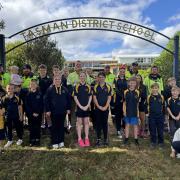 Tasman District School students with parent and carers